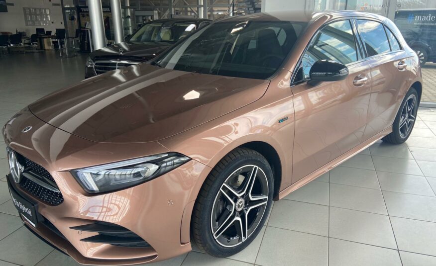 Mercedes Benz A 250 e Hybride Rose – Finition Metallique MON 2021 (10048) (652.000,00 MAD)