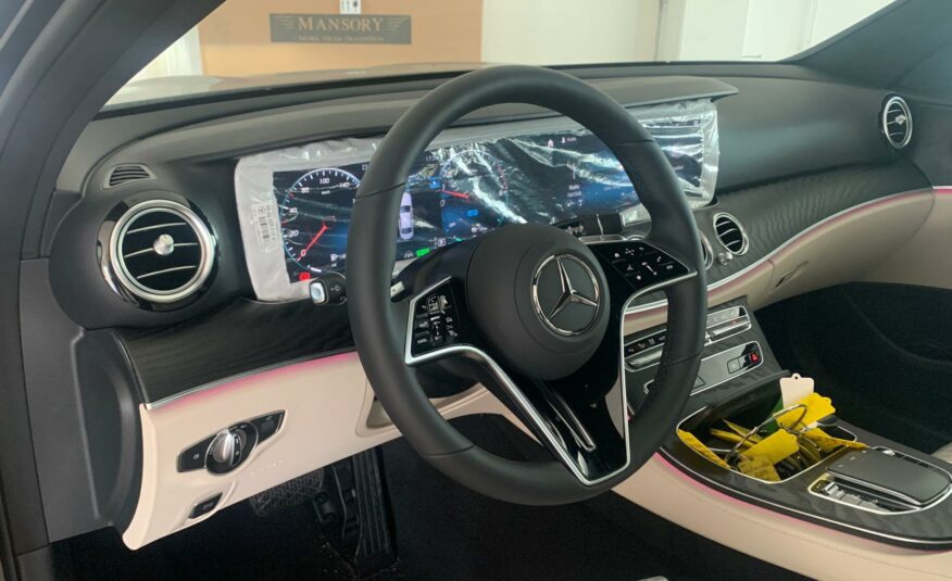 Mercedes Benz E 300 e Black MY 2021 (10090) (1.123.000,00 MAD)