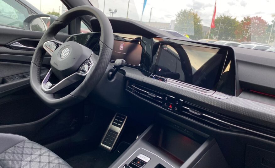 Golf 8 2.0 TDI R-Line MON 2021 Gris Dauphin Metallique Alcantara Gris (10133) (516.000,00 MAD)