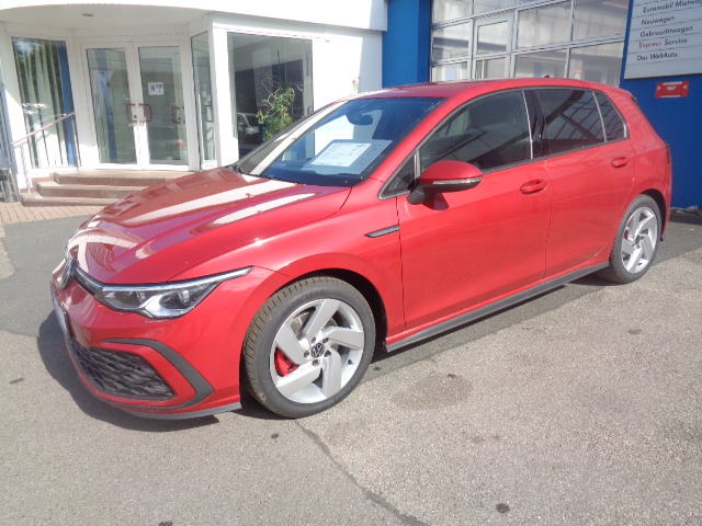 VW Golf 8 GTD 2.0 TDI MON 2021 SCR DSG Kings Rouge Tissu , Noir (10130) (510.000,00 MAD)