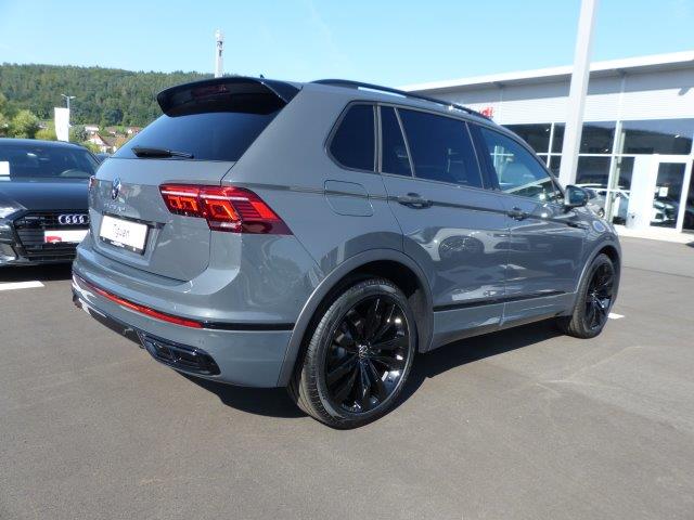 VW Tiguan TDI R Line MON 2021 Gris Dauphin Tissu Noir (10131) (698.000,00 MAD)