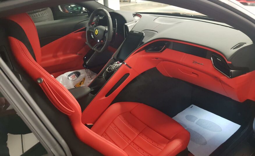 Ferrari Roma  3,9L/V8 AVEC 620CV Grigio Silverstone Métallisé MON 2022 (10155) (4.209.000,00 MAD)