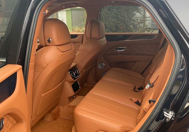 Bentley Bentayga Noir MON 2022 (10173) (4.420.000,00 MAD)