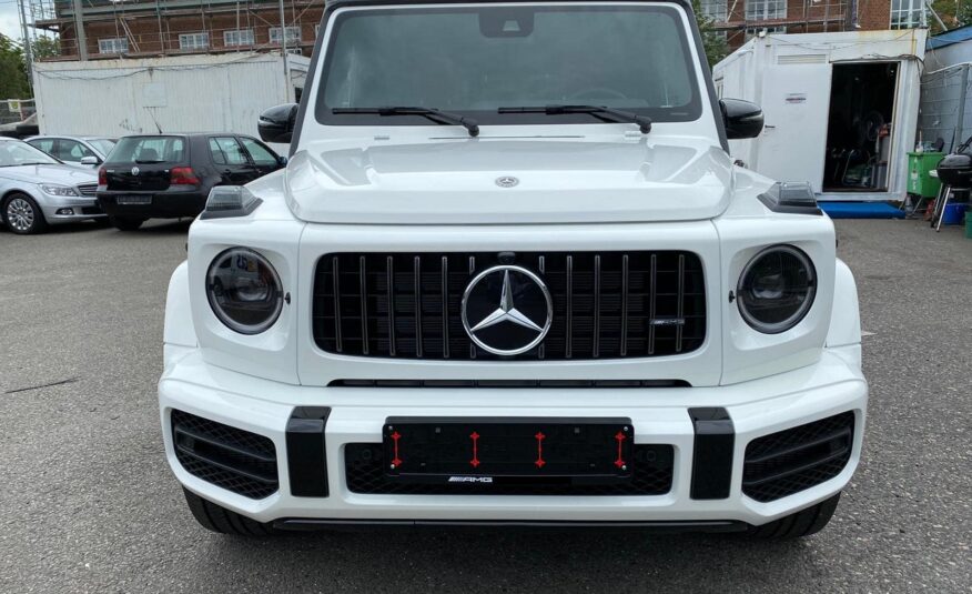 Mercedes Benz G 63 AMG Blanc Polaire – Finition Standard (149) Cuir Nappa Semi-Aniline Rouge (807) AM 2022 (10208) (4.157.000,00 MAD)