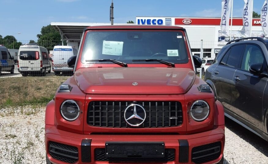 Mercedes Benz G 63 AMG 4×4 Hyacinthe Rouge Plein Cuir Rouge Noir MON 2022 (10219) (4.068.000,00 MAD)