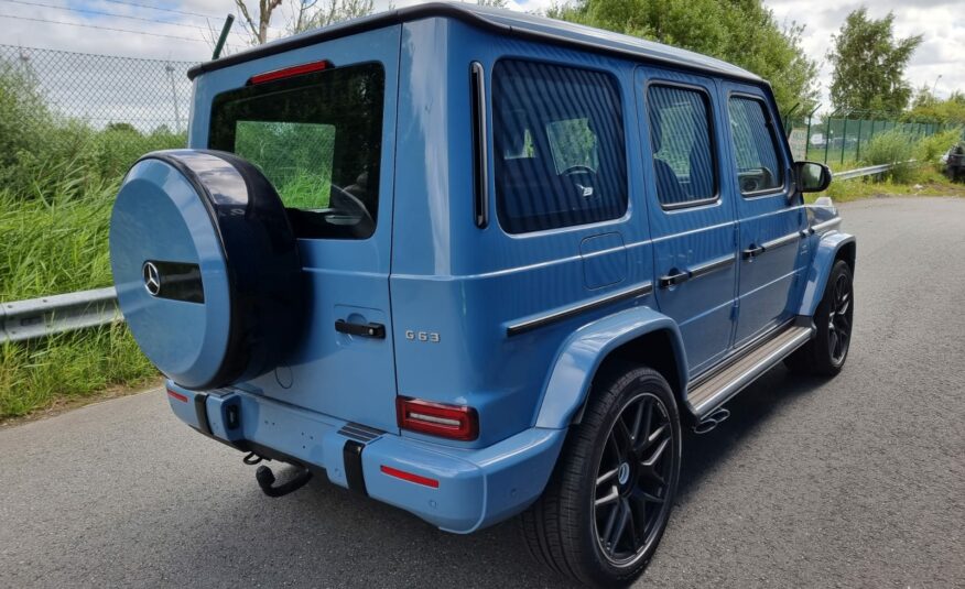 Mercedes Benz G 63 AMG Chine Bleu Rouge MON 2022 (10220) (4.228.000,00 MAD)