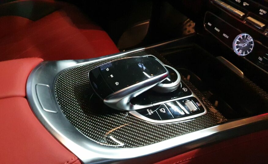 Mercedes Benz G 63 Cuir Iridium Argent Classique Rouge Noir MON 2022 (10191) (4.139.000,00 MAD)