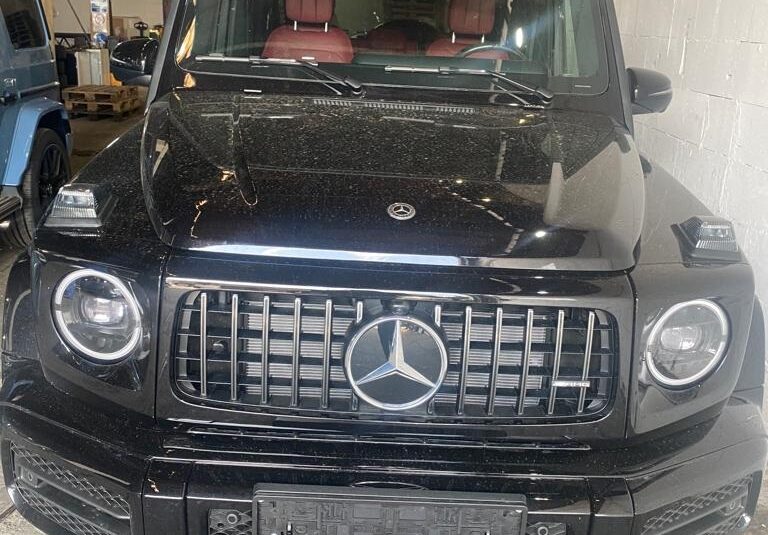 Mercedes Benz G63 Noir Obsidienne Metallique (197) Cuir Nappa MF. Sieges Unique URouge Bengal (927) MY 2022 (10170) (4.157.000,00 MAD)