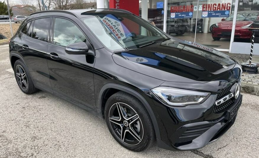 Mercedes Benz GLA 220 D Cosmos Noir Metal AC MON 2022 (10179) (730.000,00 MAD)