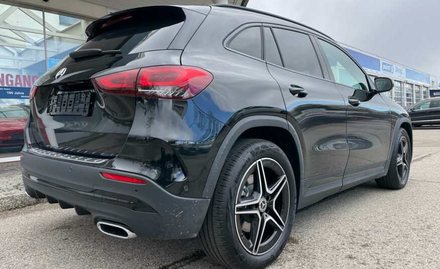Mercedes Benz GLA 220 D Cosmos Noir Metal AC MON 2022 (10179) (730.000,00 MAD)