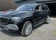 مرسيدس بنز GLS 600 مايباخ حجر السج الأسود الماهوجني البني / ماكياتو بيج MY 2022 (10193) (3.802.000,00 MAD)