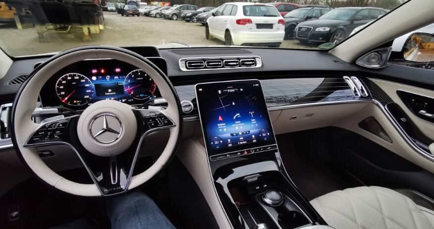 Mercedes Benz S 580 Maybach Diamond Blanc – Finition Metallique (799)  MON 2022 (10169) (3.997.000,00 MAD)