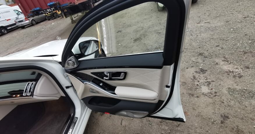 Mercedes Benz S 580 Maybach Diamond Blanc – Finition Metallique (799)  MON 2022 (10169) (3.997.000,00 MAD)
