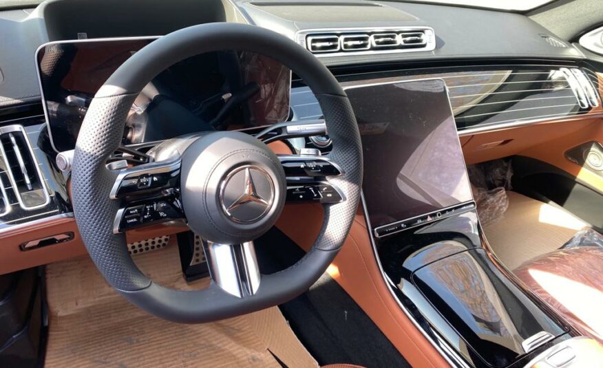 Mercedes Benz S 580 Longue Diamand Blanc Marron Noir MON 2022 (10188) (2.558.000,00 MAD)