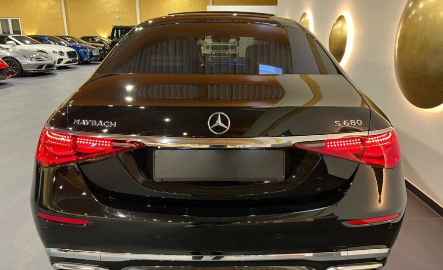 Mercedes Benz  S 680 Longue Noir Obsidienne (197) Beige Exclusif (515) MON 2022 (10171) (4.903.000,00 MAD)
